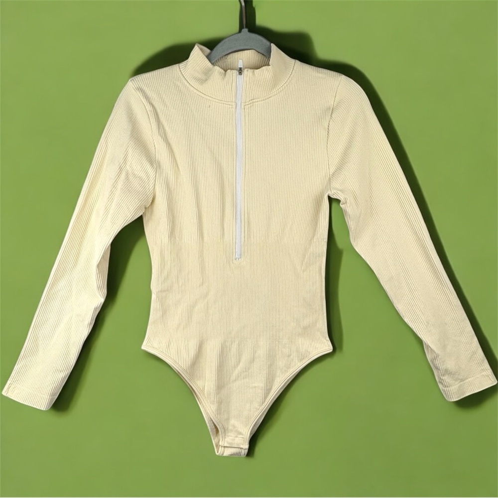 OQQ 2 Pack Spandex Bodysuits Large Long Sleeves Black And Cream High Neck - Picture 8 of 10